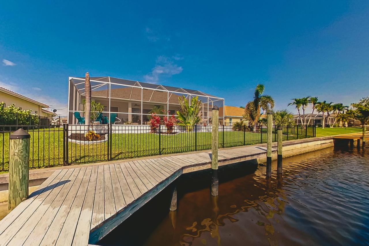 Palmetto Canal Cape Coral Exterior photo